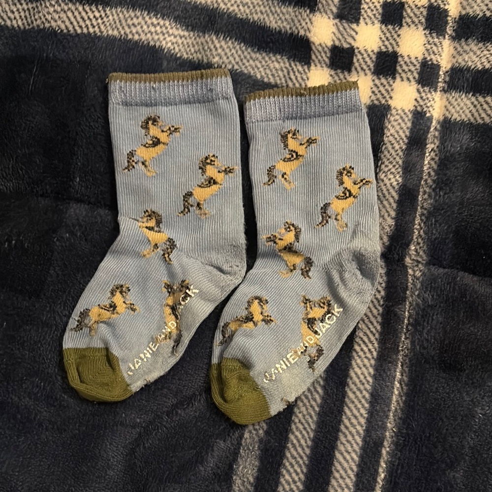 Janie & Jack Baby Boy Blue Horse Pattern Socks (9-12 months) - Picture 1 of 1